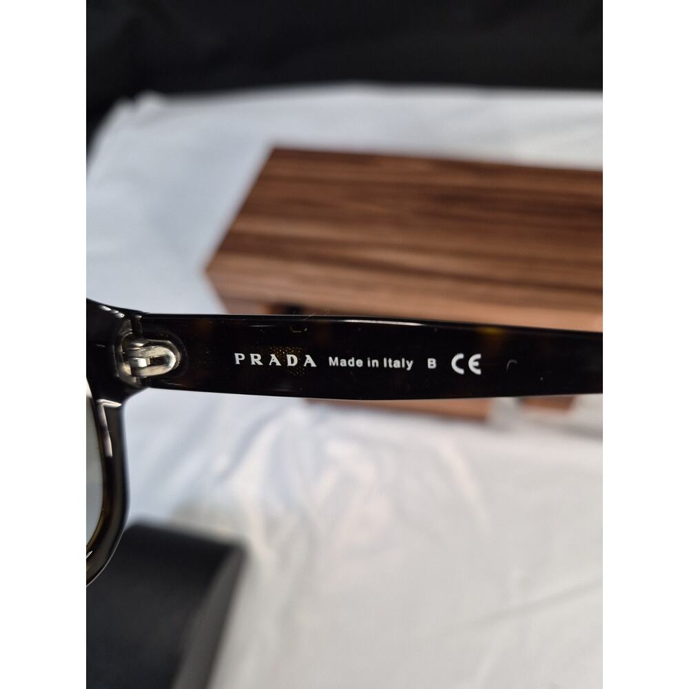Prada SPR 02S Black Tortoise Sunglasses Clean Rarly Used, With Case.. - Picture 8 of 13